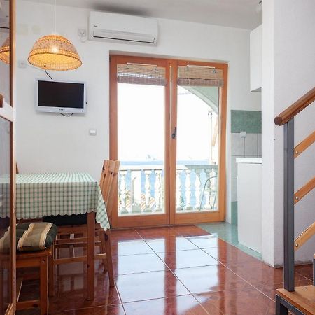 Manda Apartamento Karlobag Exterior foto